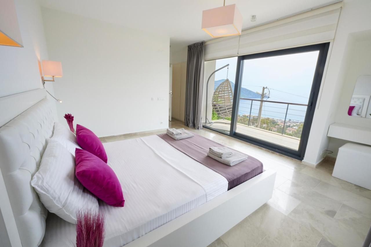 Luxus Villa Skyla Mit 5 Schlafzimmern & Meer-Blick Kas Bagian luar foto