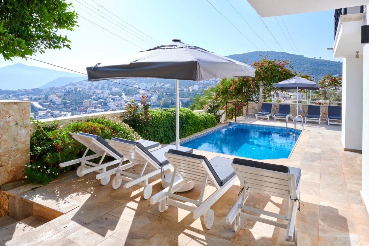 Luxus Villa Skyla Mit 5 Schlafzimmern & Meer-Blick Kas Bagian luar foto