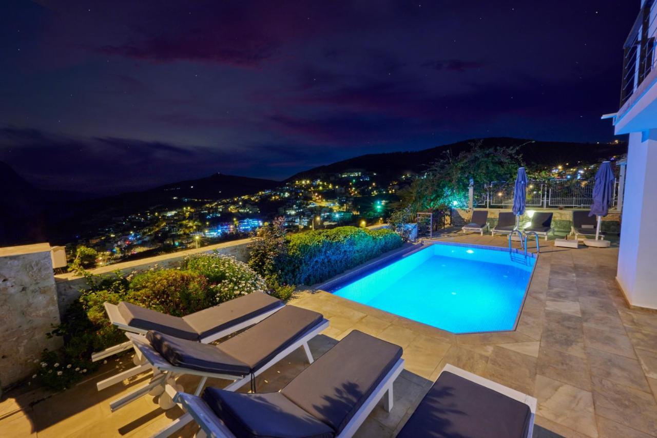 Luxus Villa Skyla Mit 5 Schlafzimmern & Meer-Blick Kas Bagian luar foto